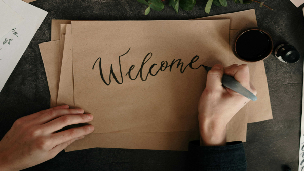 介護職の求人探し|U/Iターン歓迎が多い理由と転職の成功法則